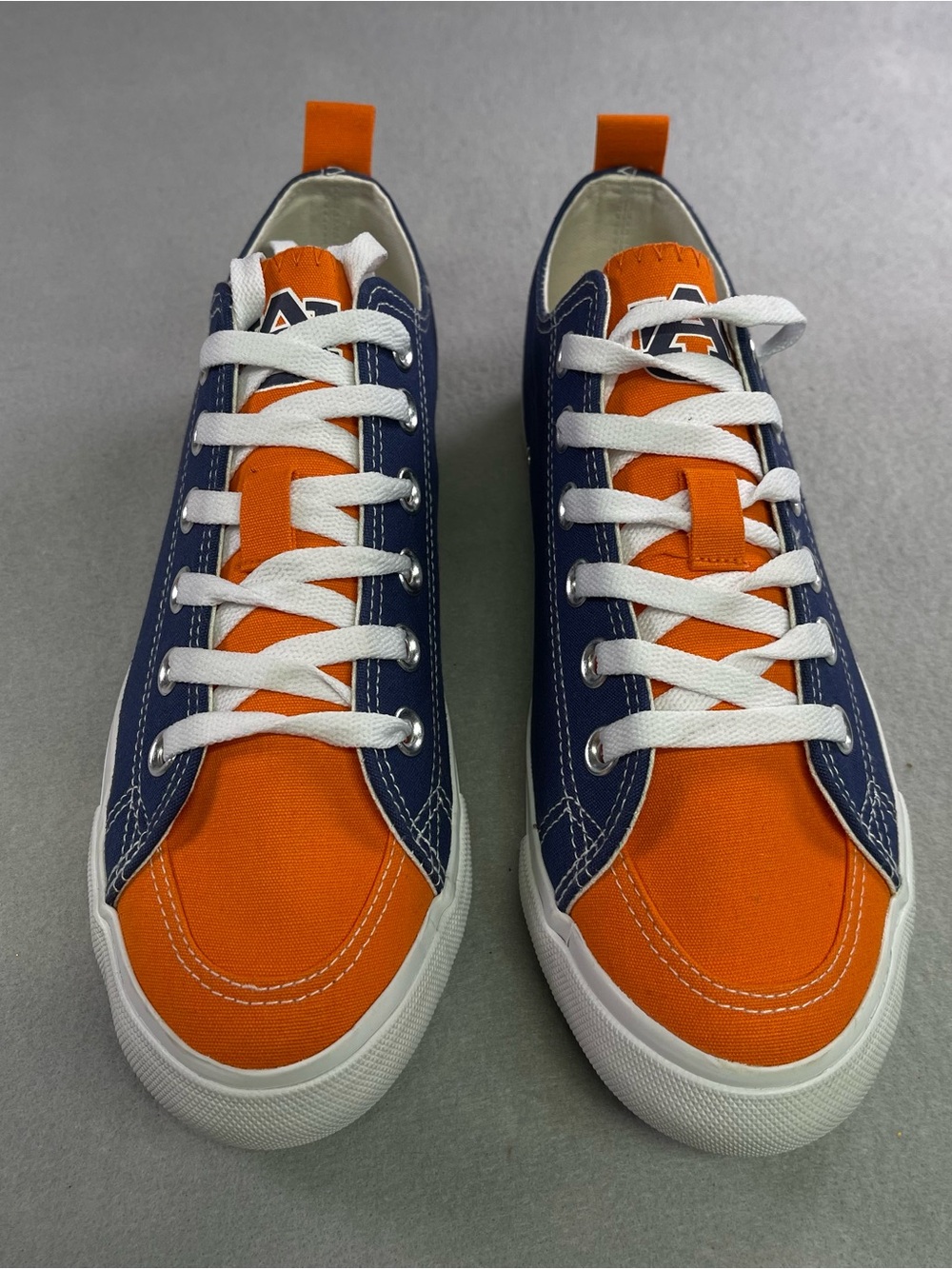 SKICKS Auburn Tigers Canvas Low Top Sneakers Women's Size 8 New Collegiate AU